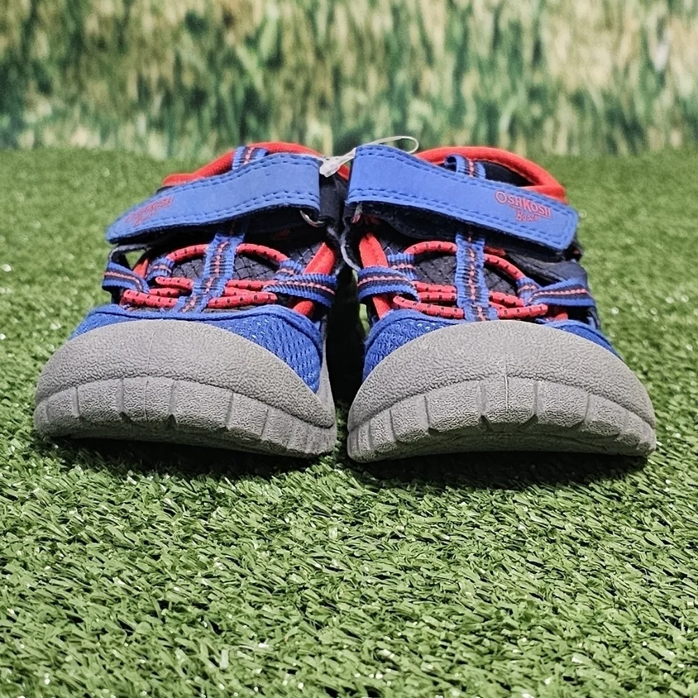 OSHKOSH B'GOSH | 'PAUL' BUMPER TOE SANDALS - NWOT!